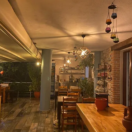Suna House בית הארחה
