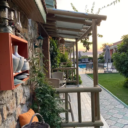 בית הארחה Suna House *