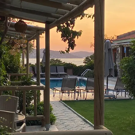 Suna House Söğüt